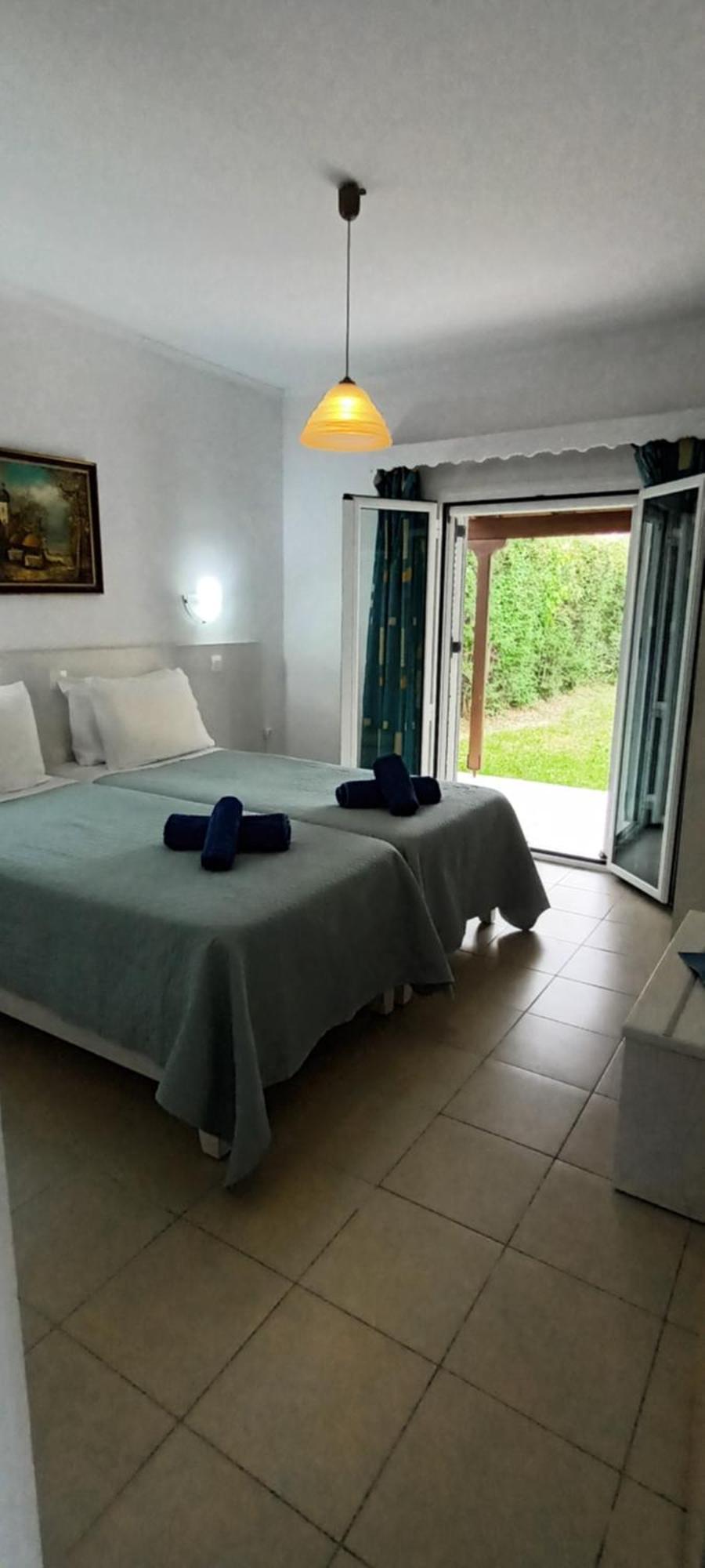 Dimitra Apartments G Гоувия Экстерьер фото