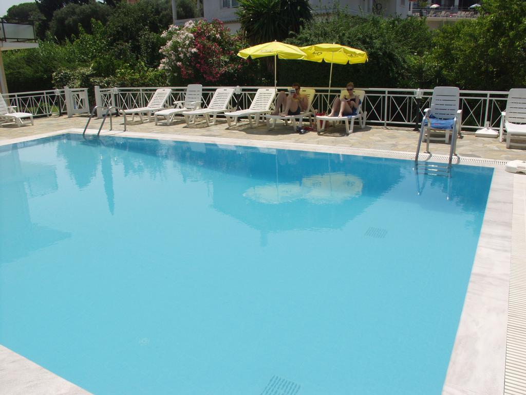 Dimitra Apartments G Гоувия Экстерьер фото